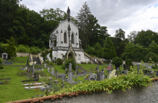 Pohřební kaple Bergerů ve Svatém Janu pod Skalou